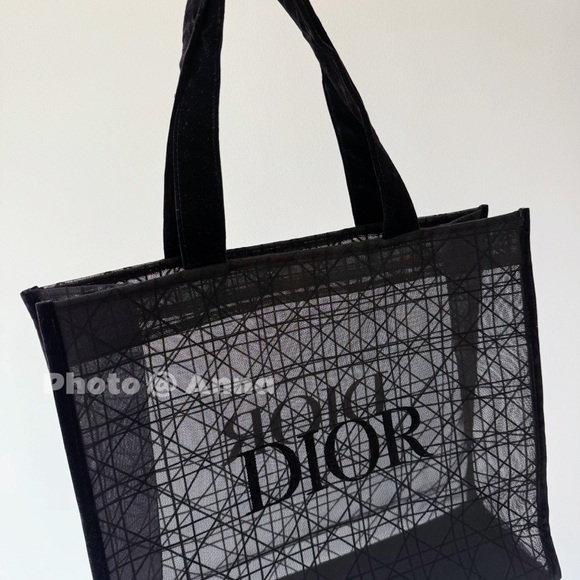 Dior Black Mesh Tote Bag - Picture 8 of 11